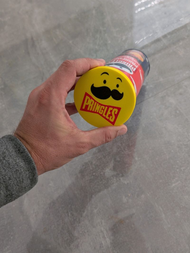 Pringles Chip-Lifter