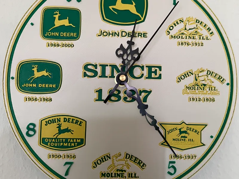 John Deere Wanduhr
