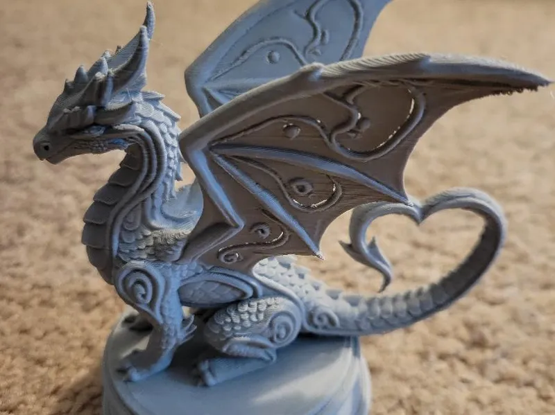 Heart Love Dragon - Fantasy Figurine with Wings