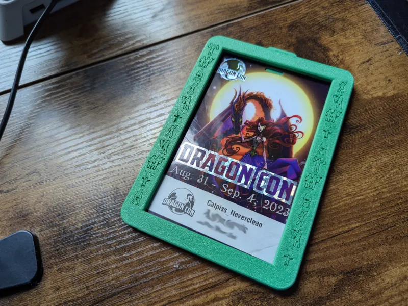 Sul Sul! Custom Sims Convention Badge Holder