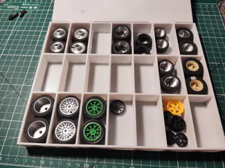 Slotcar Carrera Reifenbox Felgenbox 