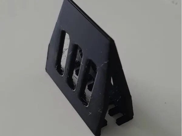 Grille anti-insectes pour aération