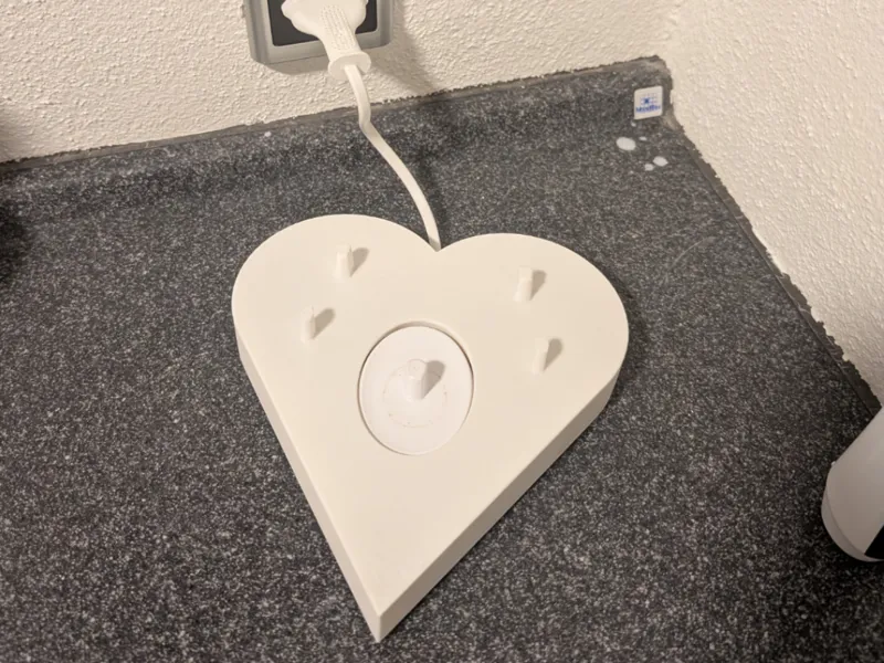 Heart Oral B Toothbrush holder