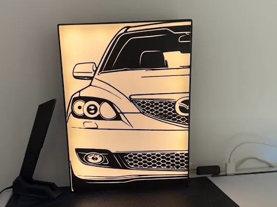 Lightbox Mazda 3 bk