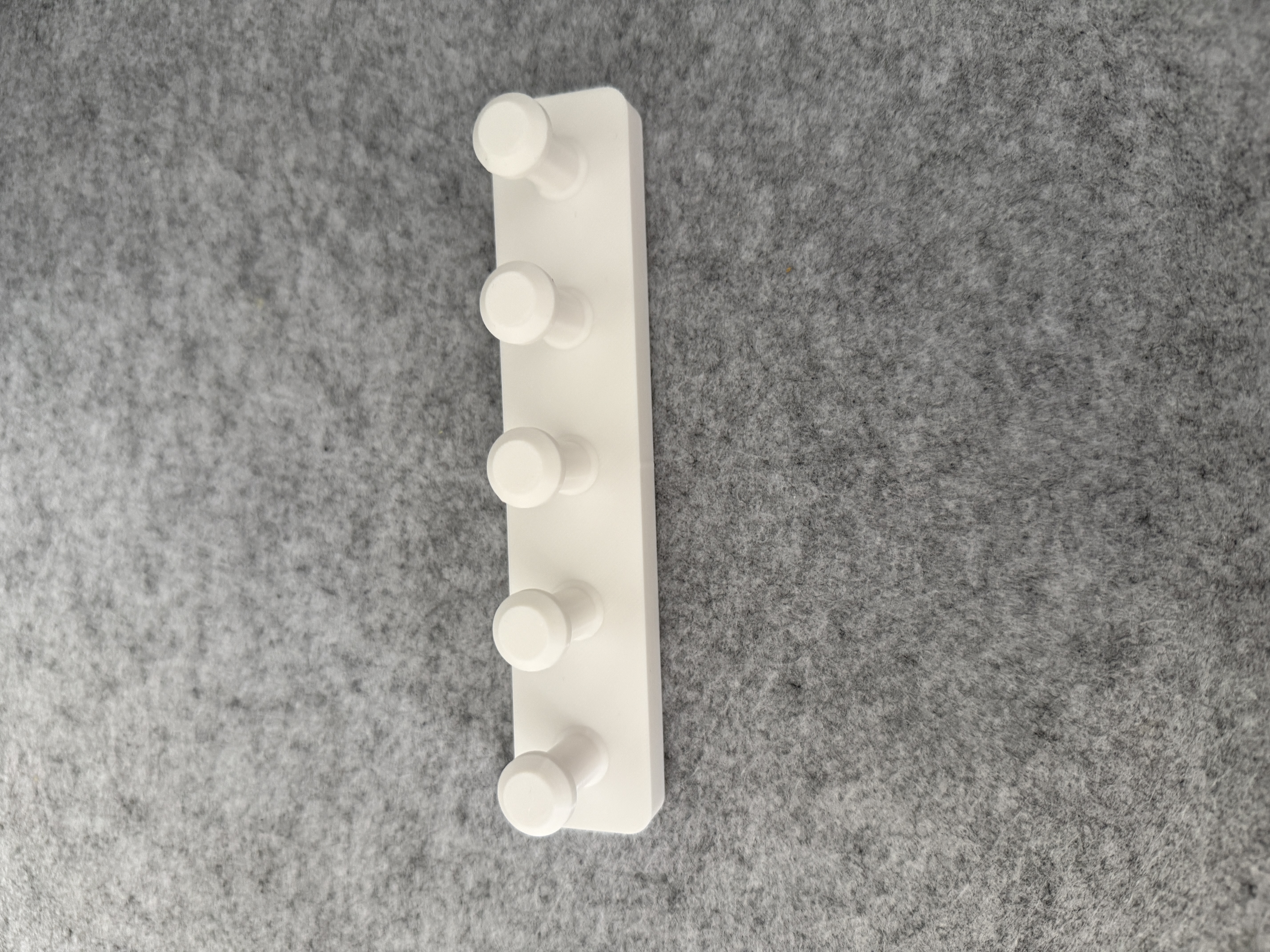 Miniatura 2 do modelo 3D Customizable Wall Mounted KeyHolder, HookGenerator