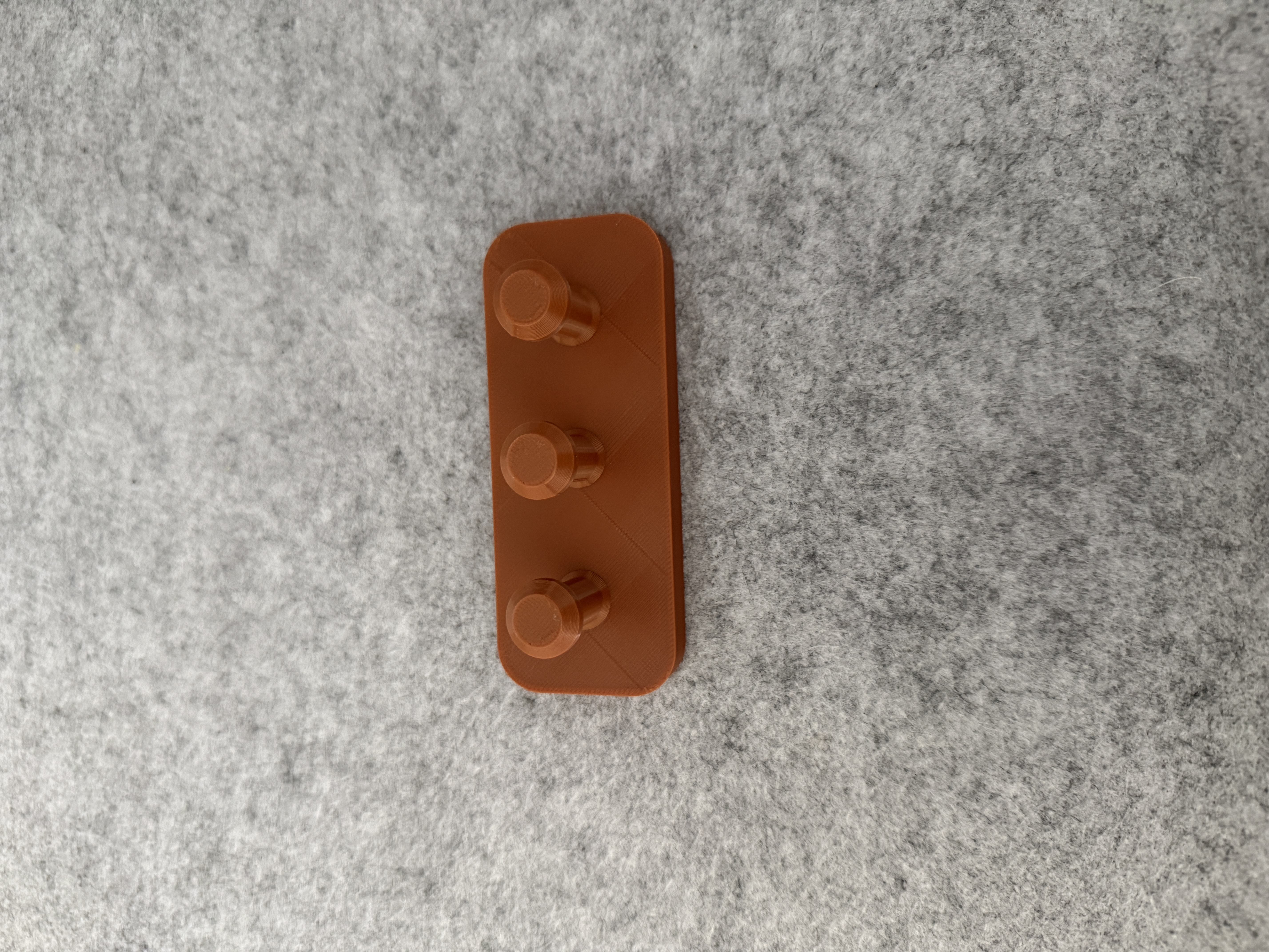 Miniatura 1 do modelo 3D Customizable Wall Mounted KeyHolder, HookGenerator