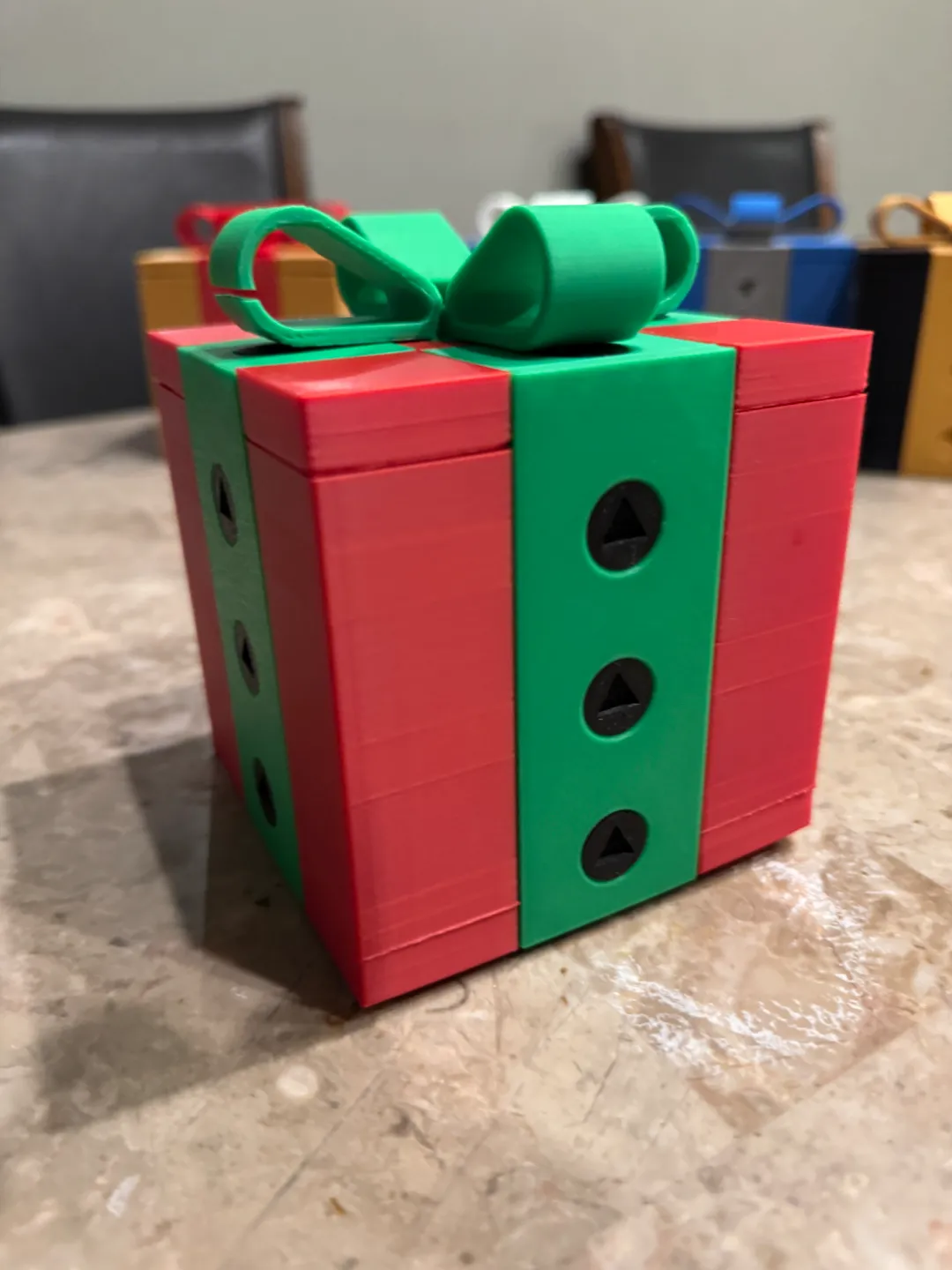 Gift Box Puzzle view 4