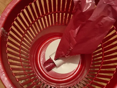 trash bin bag dispenser