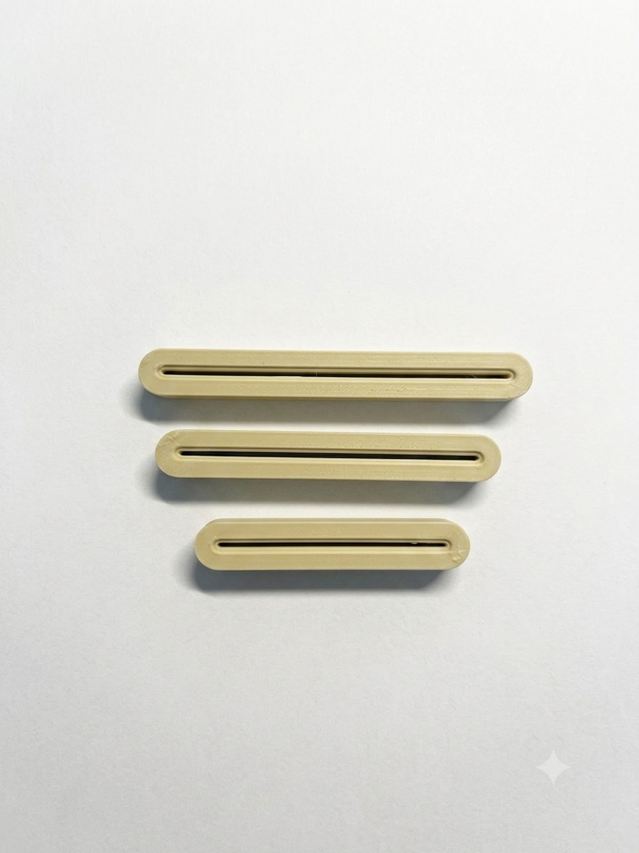 Miniatura 1 do modelo 3D TOOTHPASTE TUBE SQUEEZER