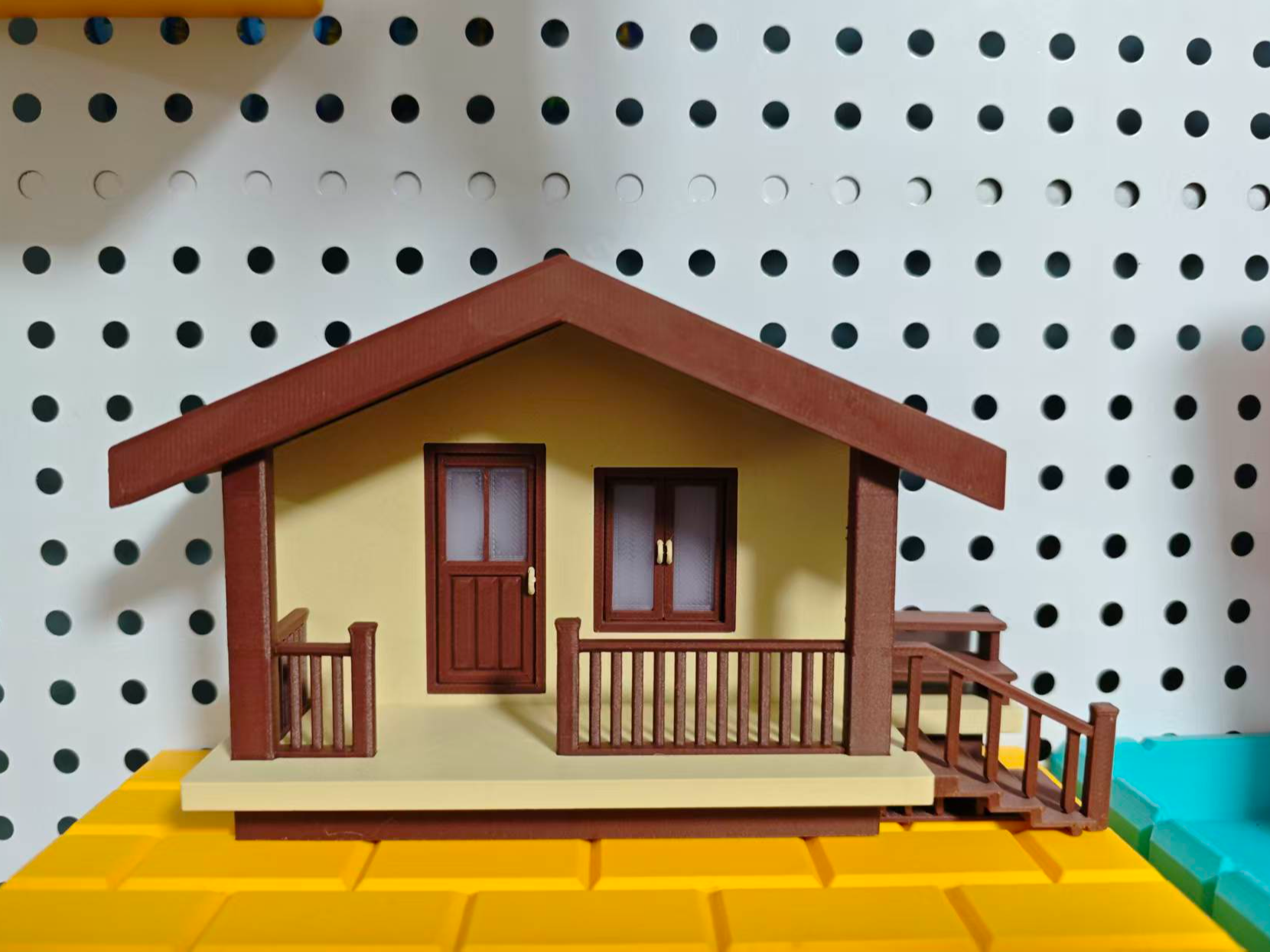 斜顶小屋檐廊模型1：64