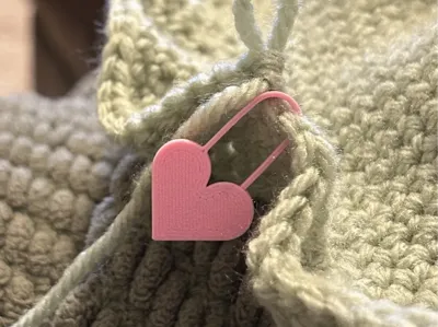 Cute Heart Stitch Marker