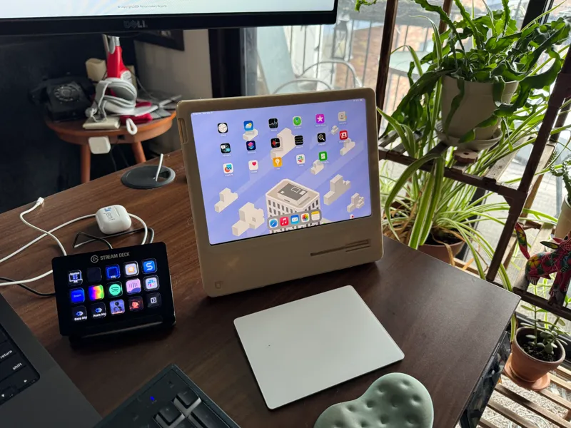 Macintosh iPad Air 4th Gen Stand