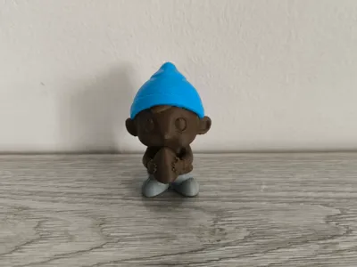 A dwarf with an egg