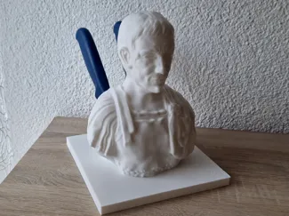 Julius Caesar - knife holder