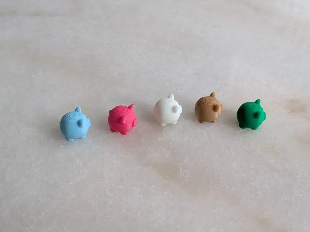 Miniatura 2 do modelo 3D Small Tiny Mini Micro Piggy