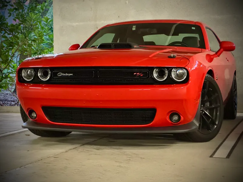 dodge challenger scat pack