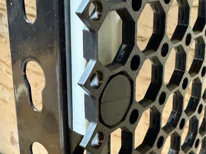 Parametric Rivet Bracket for Mounting Systems