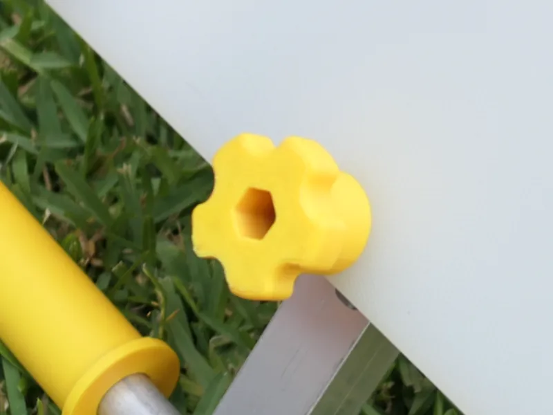 1/4-20" Low Profile Star Knob