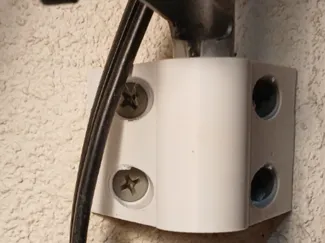 Screw in wall mount for desk lamp with post