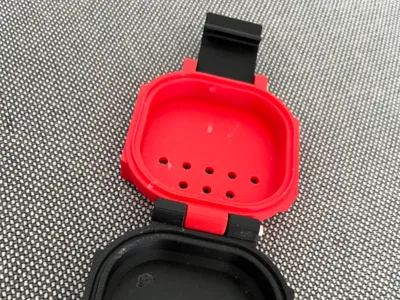 Small Rugged Box for Invisalign Zahnspange