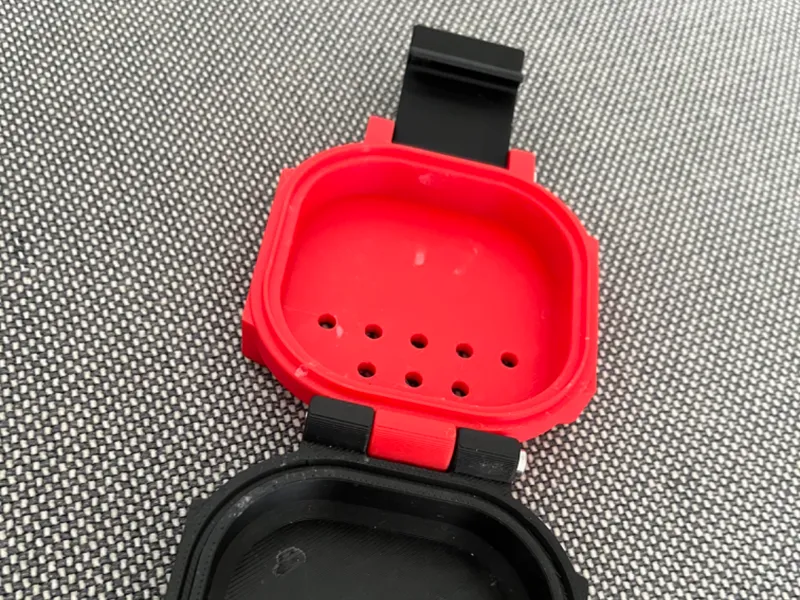 Small Rugged Box for Invisalign Zahnspange