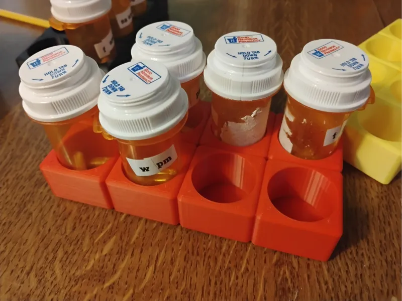 Perscription Bottle Holder X 8