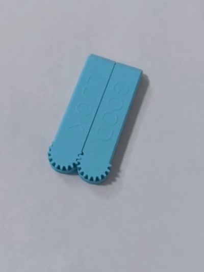 Miniatura 1 do modelo 3D 一体旋盖铲刀（一体打印，角度可换）