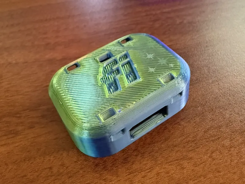 Fi Mini GPS Cover w Charge Port