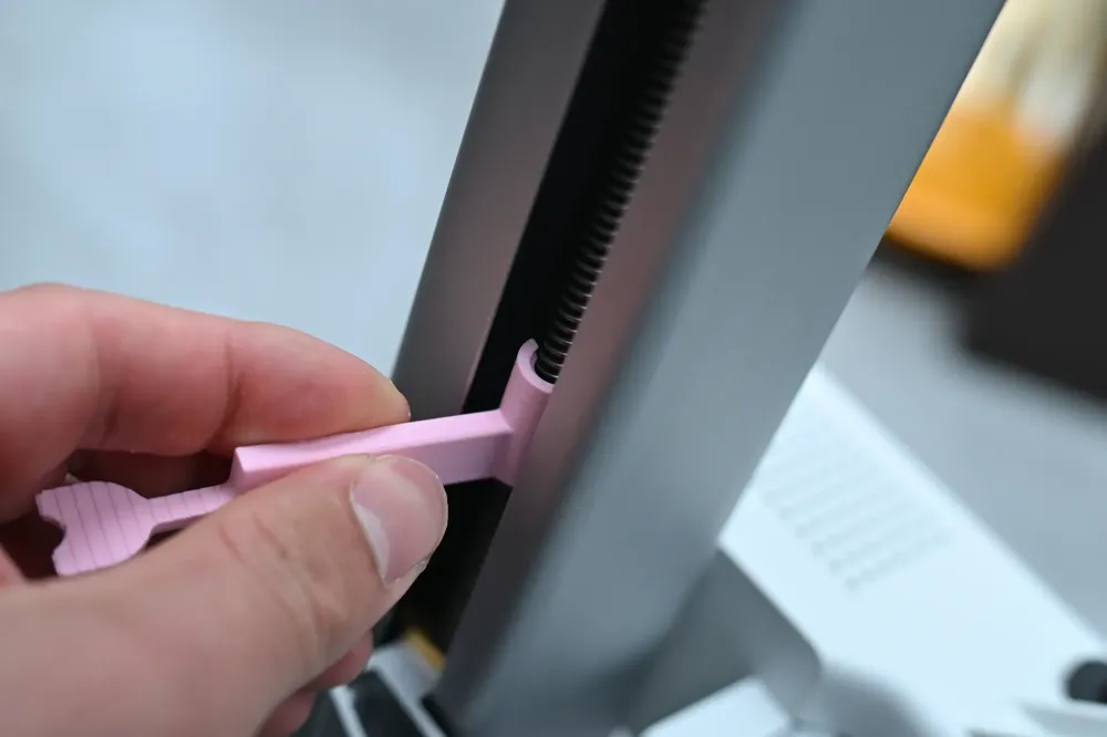 Bambu A1/A1 mini Z-Axis Screw Cleaning and Rail Lubrication 2-in-1