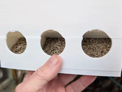 Quail Feeder 2.2.3