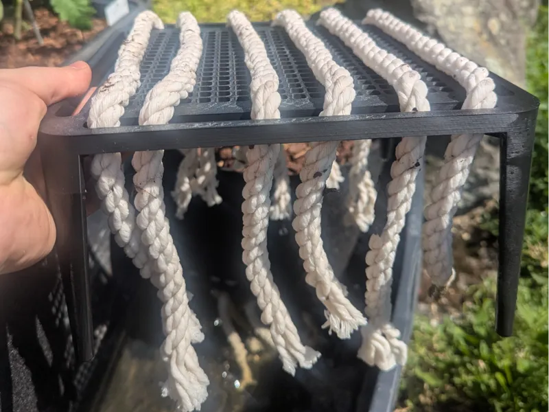 Self watering insert for textile pots (27x27cm)