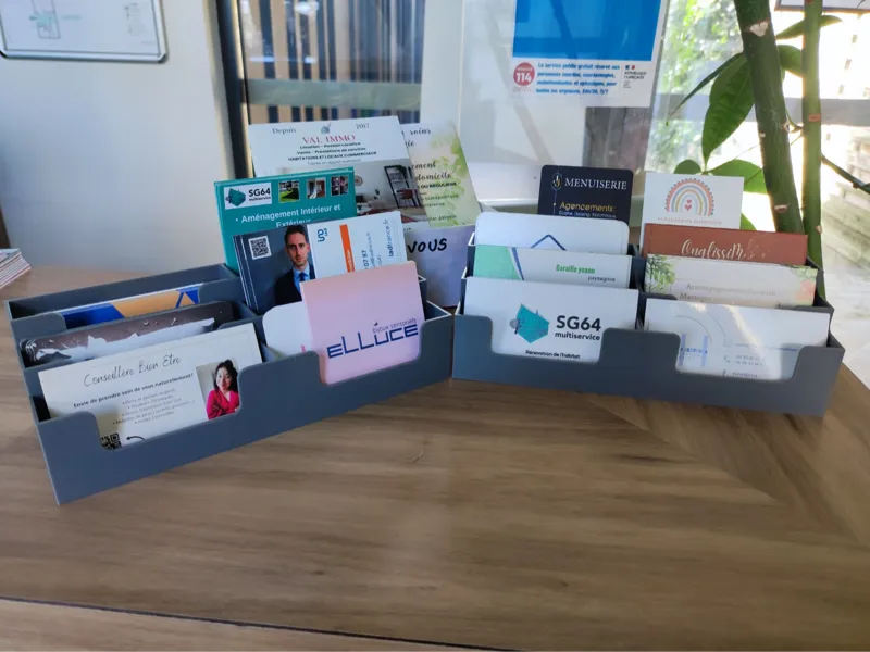 Business card holder