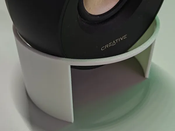 Support pour enceinte Creative Pebble