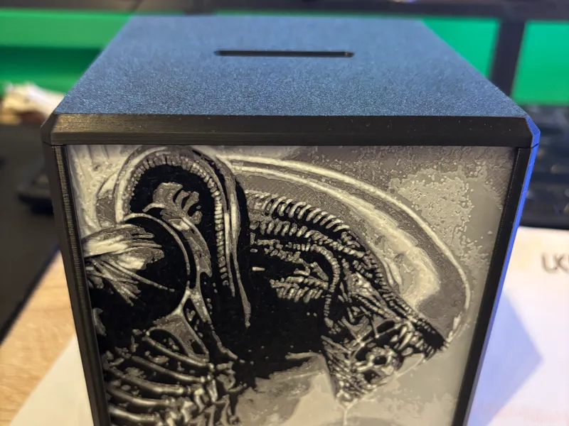 Alien Xenomorth for Universal FrameBox