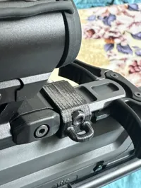 0.2mm 层高, 3 层墙, 50% 填充 导轨背带扣