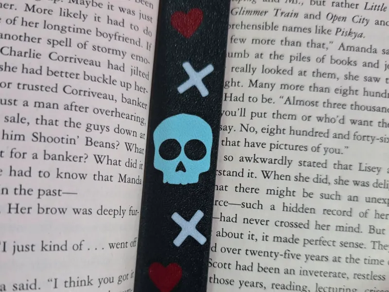 Lights Out bookmark (AMS needed)