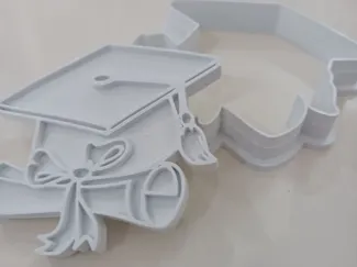 Cookie cutter cappello laurea e pergamena
