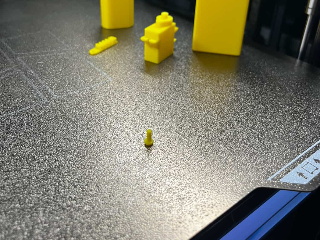 Cyberbrick Compatible Screw 2.5x6mm (STEP & STL)