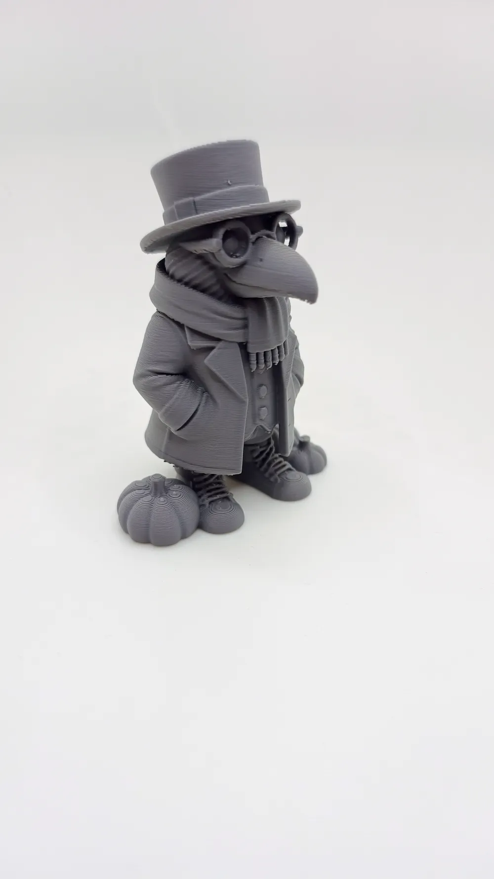 Plague Doctor Raven with Top Hat and Pumpkin - Free 3D Print Model ...