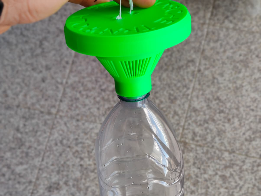 Trappola per mosche per bottiglie da 2L e 1.5L
