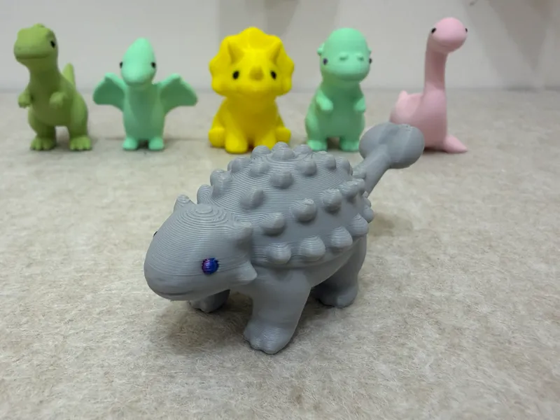 Round Ankylosaurus - Brave Little Dino Series #6
