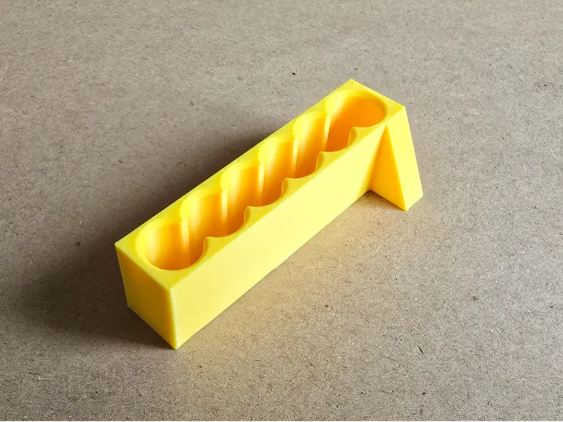 AAA battery jig for soldering/spot welding
