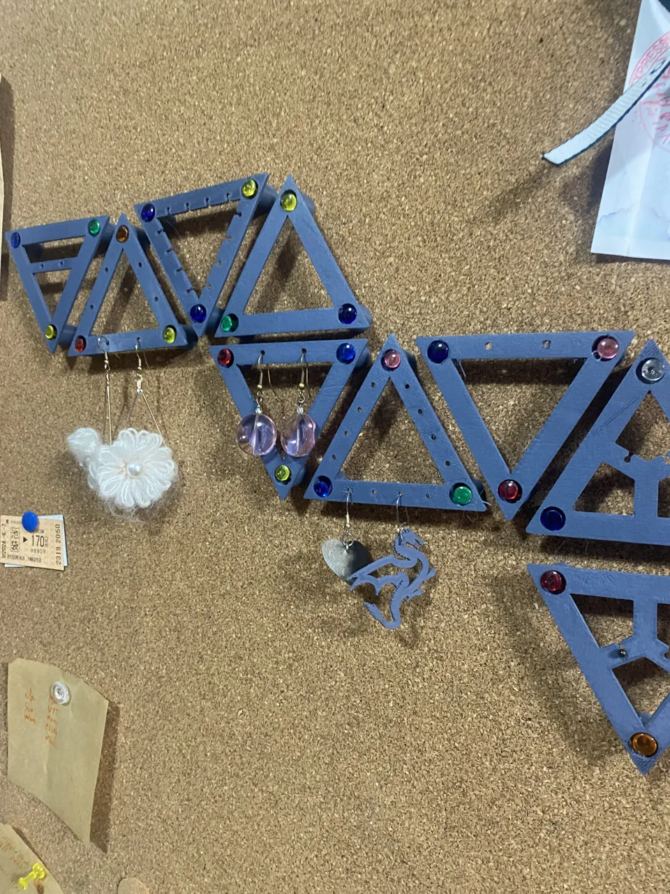 Modular Earring Holder for Corkboards view 3