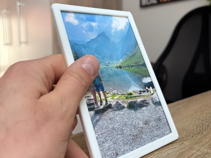 Minimalist photo frame 4×6 inches (10.2 × 15.2 cm)