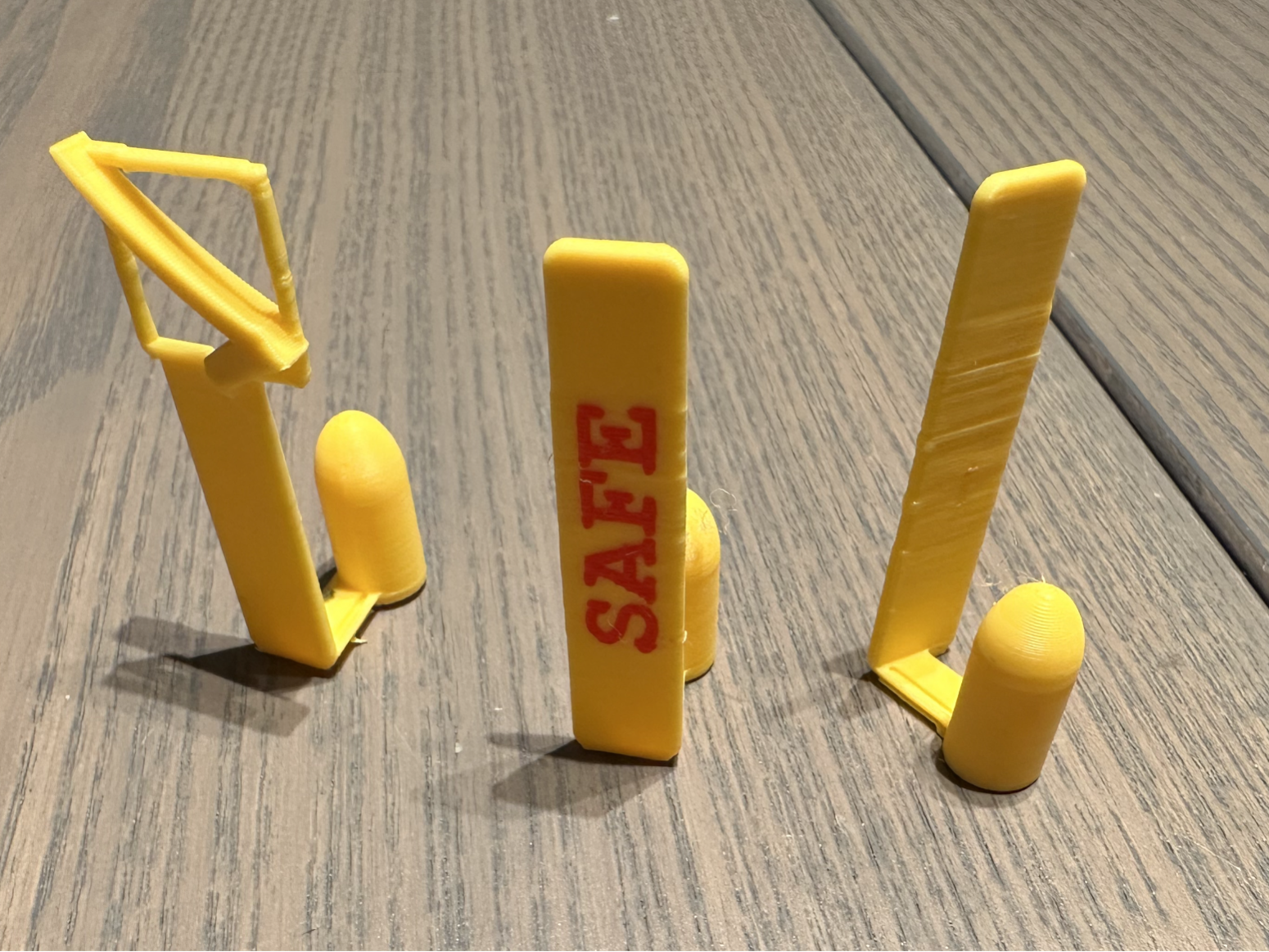 Walther PDP Safety Flag - colored Text