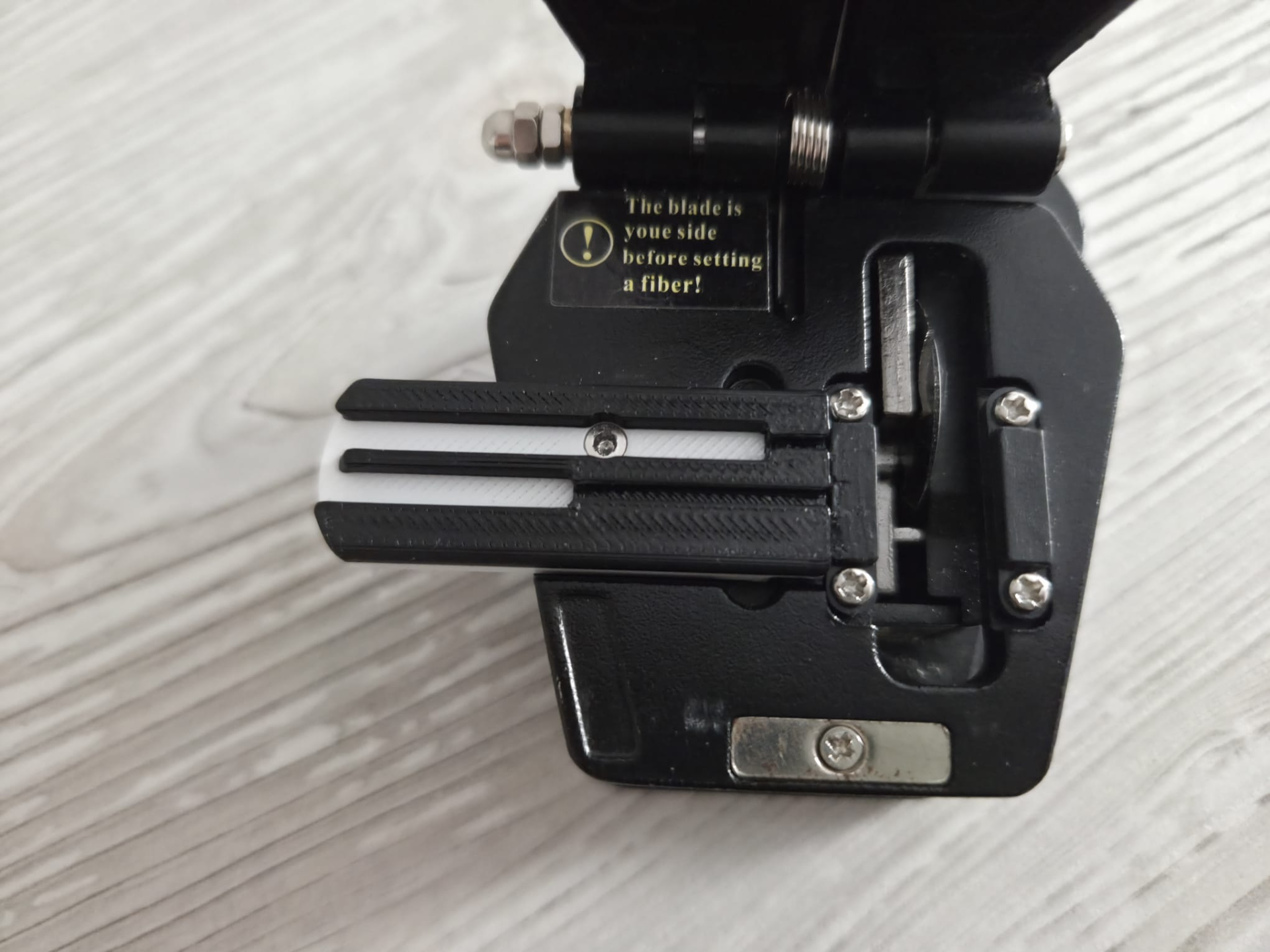 guillotine template for SC/APC connectors