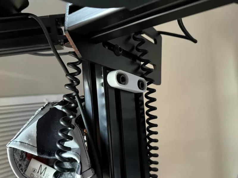 Slotted support bar for 4040 Alu profile Sim Rig