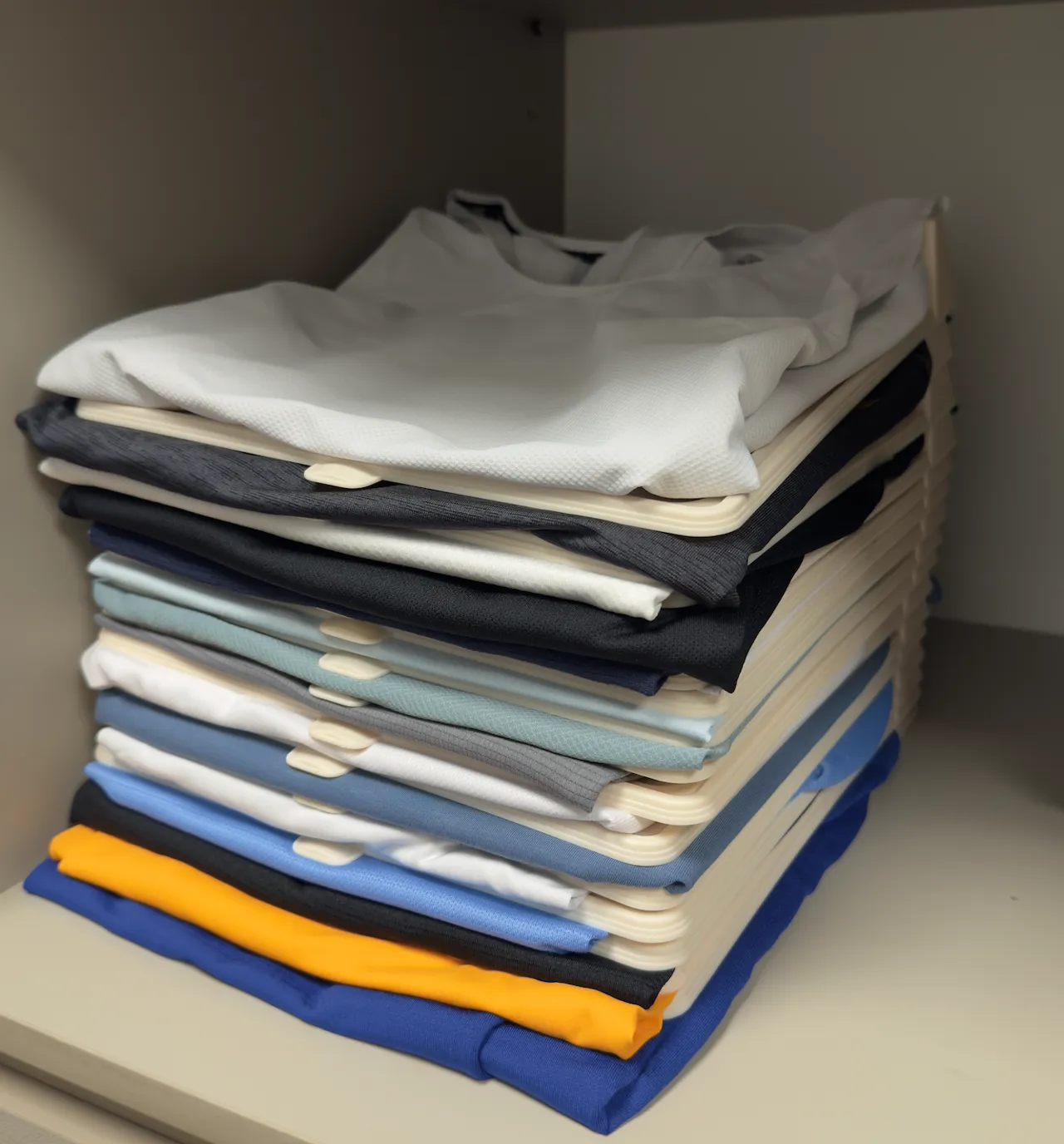 Organizador apilable para camisetas y ropa XL view 3