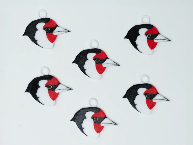 Bird model keychain - European Goldfinch