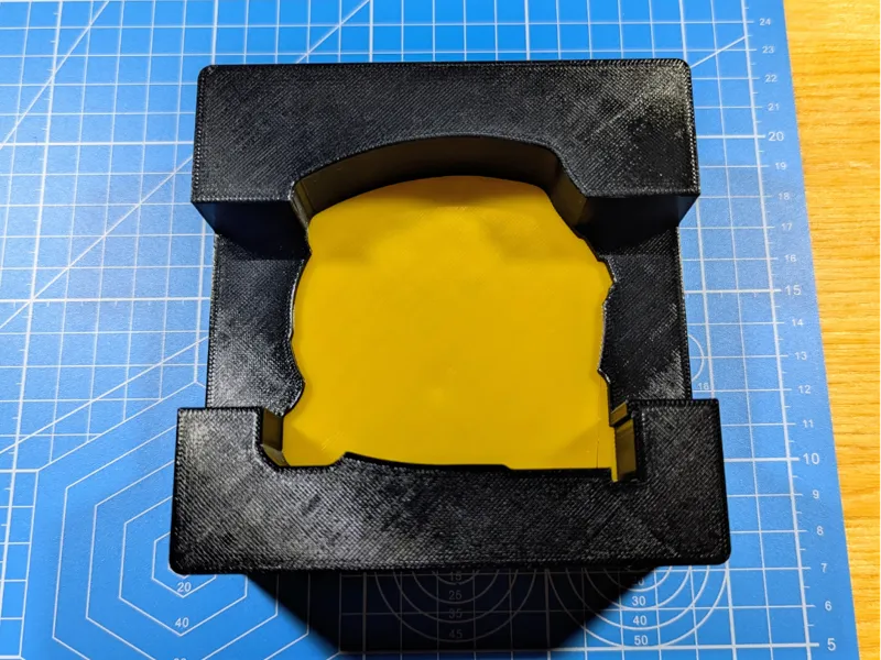Gridfinity Holder for Milwaukee 25 ft Tape Measure